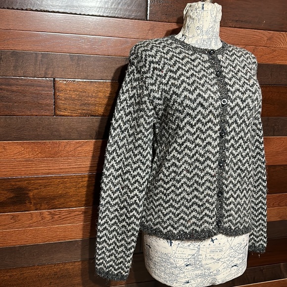 Vintage Paul Harris Designs Crew Neck Long Sleeve Zigzag Cardigan Sweater - Picture 2 of 10